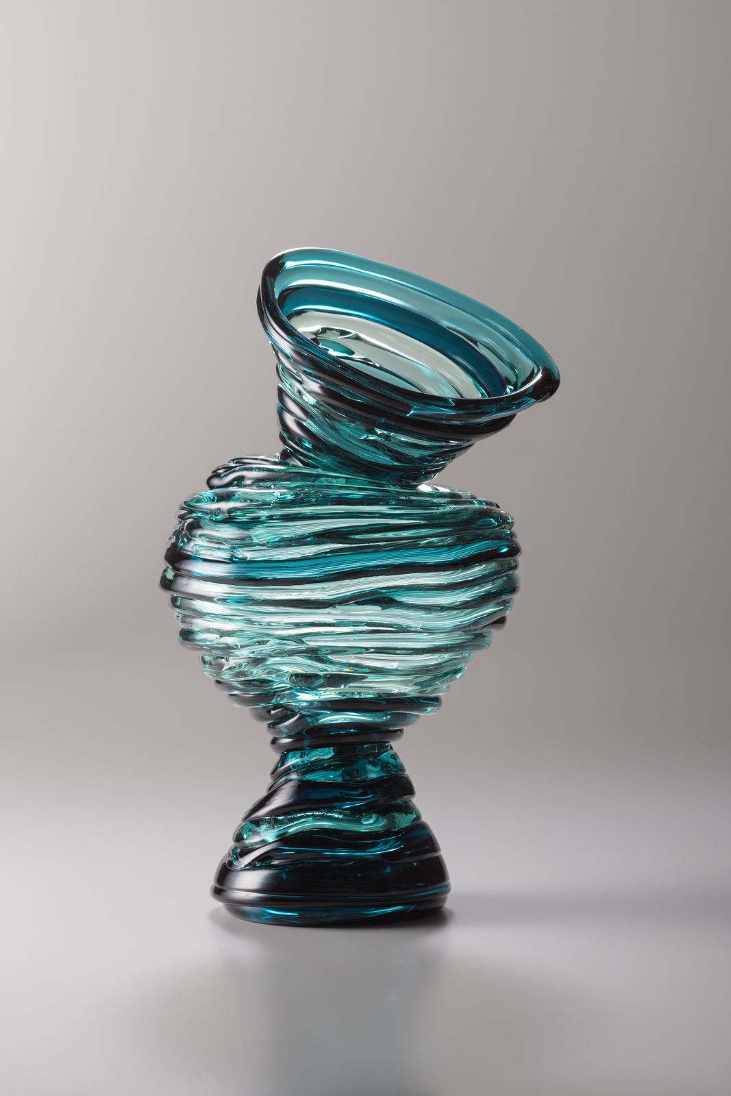 Glassグラス Studioスタジオ Hubハブ – 富山市ガラス美術館
